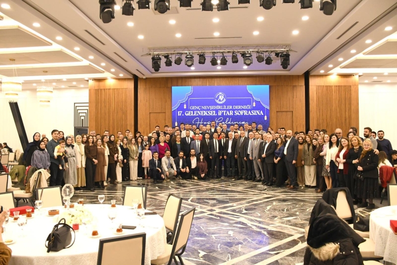 Genç Nevşehirliler Derneği 17. Geleneksel İftar Programı Büyük Katılımla Gerçekleştirildi