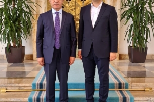 Bugün ziyaretime gelen değerli büyüğüm, hemşehrim ve aynı zamanda Nevbiad Başkanı Kazım Tekin ile keyifli bir zaman geçirdik.
