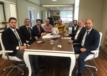 Genç Nevşehirliler, İstanbul'da NEVBİAD Yönetimi ile bir araya geldi