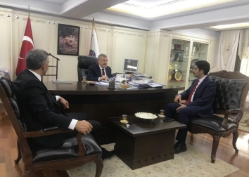 Genç Nevşehirliler, İstanbul'da NEVBİAD Yönetimi ile bir araya geldi
