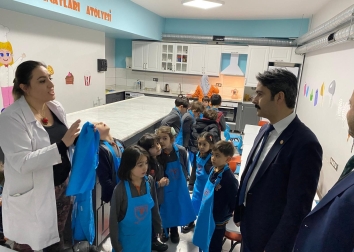 Genç Nevşehirliler Derneği’nden Teknofen Koleji’ne Anlamlı Ziyaret