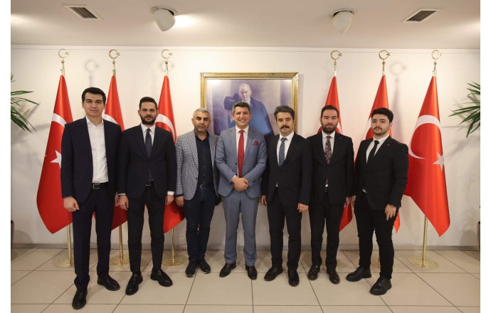 Dışişleri Bakanlığı Destek Hizmetleri Genel Müdürlüğü’nde görev yapmakta olan kıymetli hemşehrimiz, Daire Başkanı Sayın Ülkü Kayaharman’ı makamında ziyaret ettik.